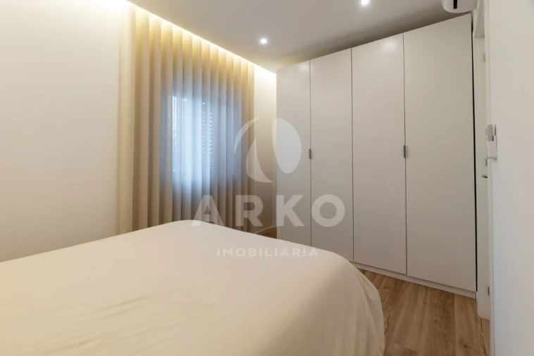 Moradia T2 para Venda em Pedrouços Foto 9