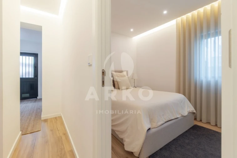 Moradia T2 para Venda em Pedrouços Foto 7