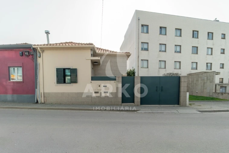 Moradia T2 para Venda em Pedrouços Foto 23