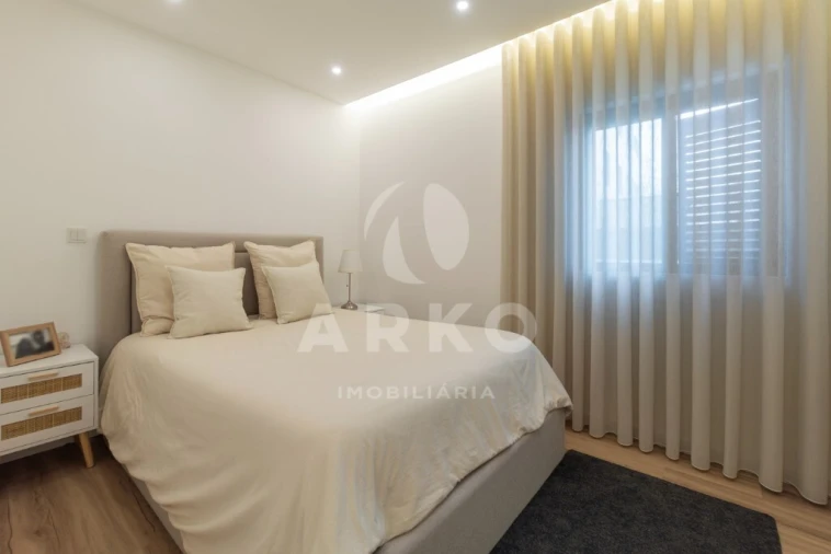 Moradia T2 para Venda em Pedrouços Foto 8