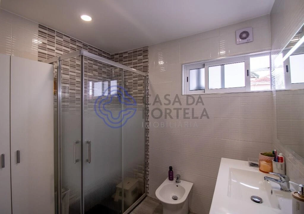 Moradia T2 para Venda em Pedroso e Seixezelo Foto 13