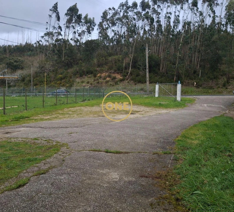Armazém para Arrendamento em Venda do Pinheiro e Santo Estêvão das Galés Foto 21