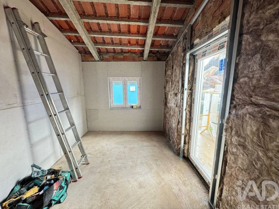 Moradia T3 para Venda em Ventosa Foto 26