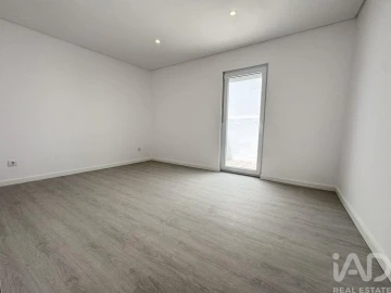 Moradia T3 para Venda em Ventosa