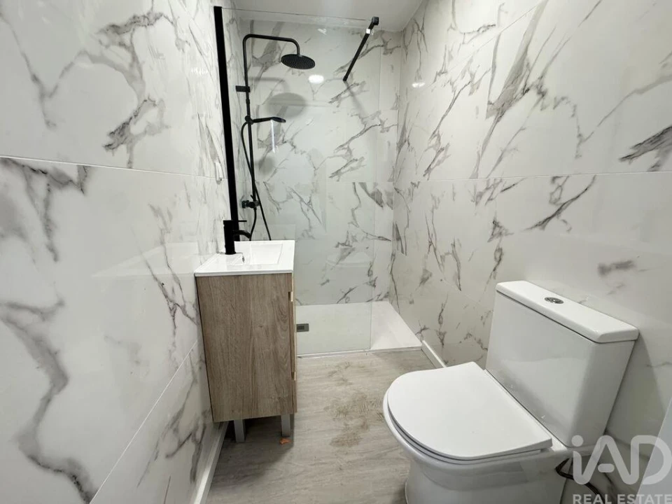 Moradia T3 para Venda em Ventosa Foto 15