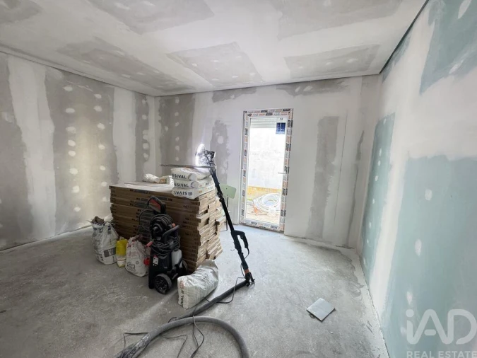 Moradia T3 para Venda em Ventosa Foto 16