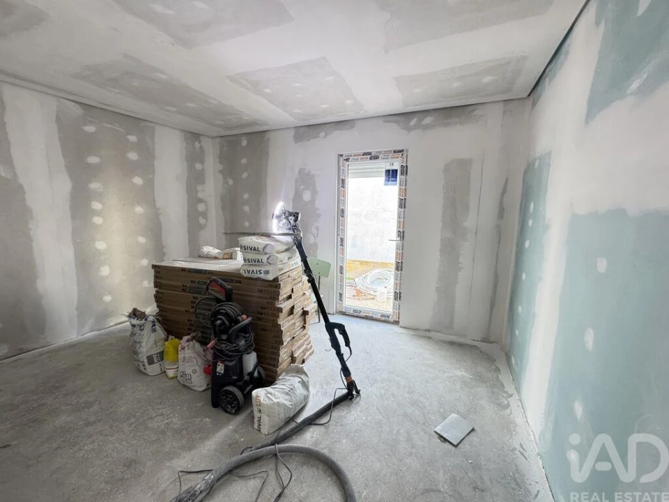 Moradia T3 para Venda em Ventosa Foto 22