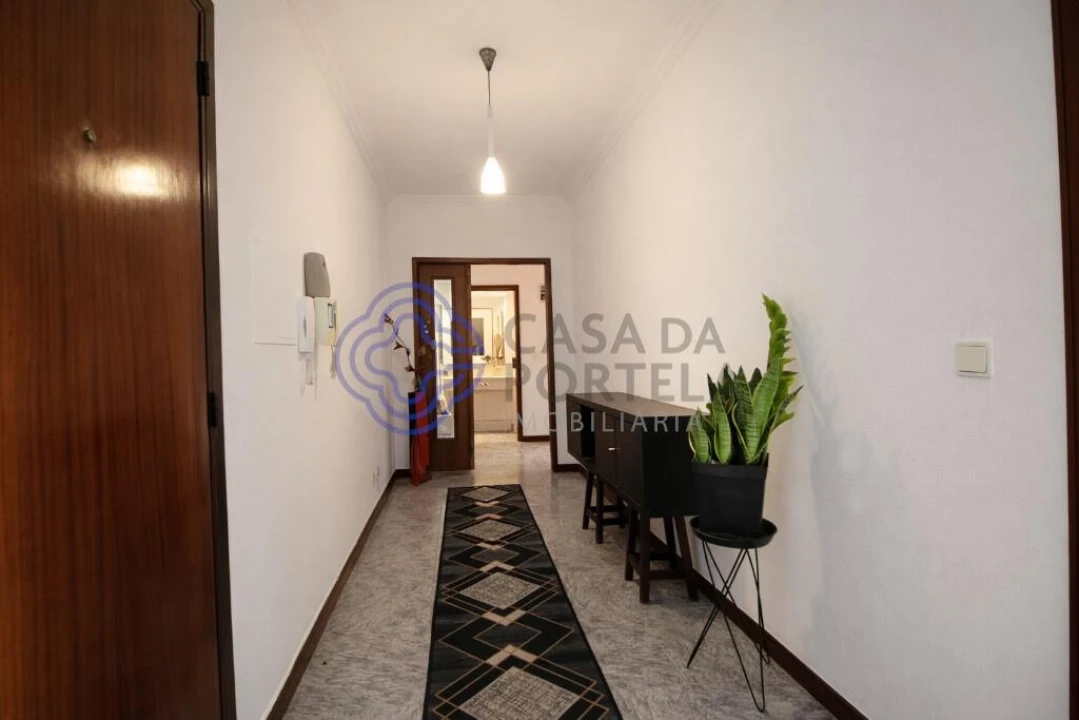 Apartamento T2 para Venda em Folgosa Foto 11
