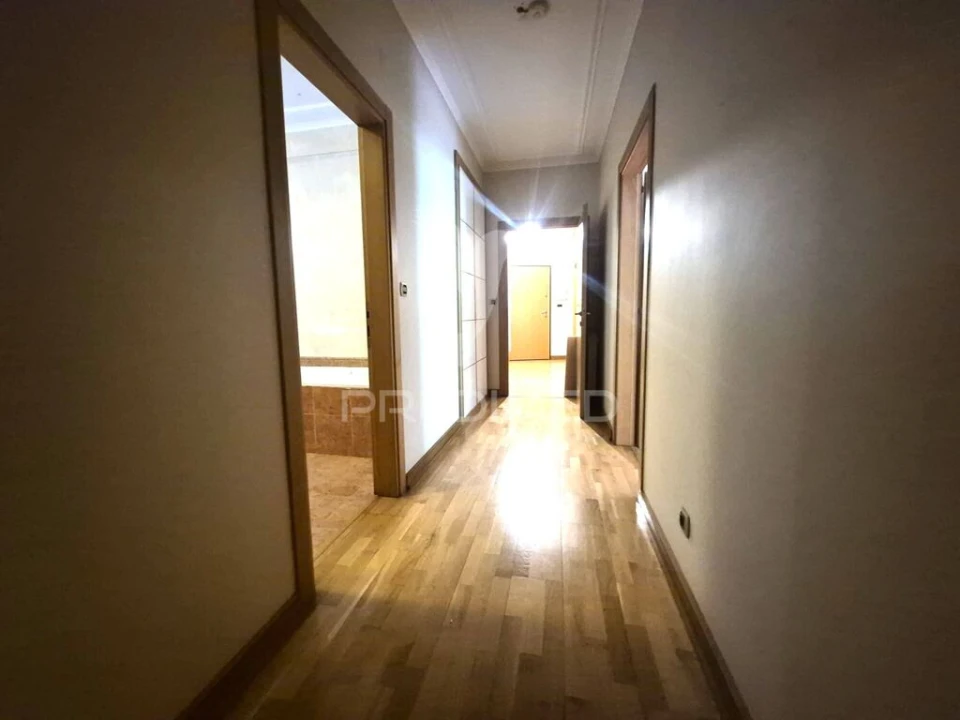 Apartamento T2 para Venda em Vila Franca de Xira Foto 13