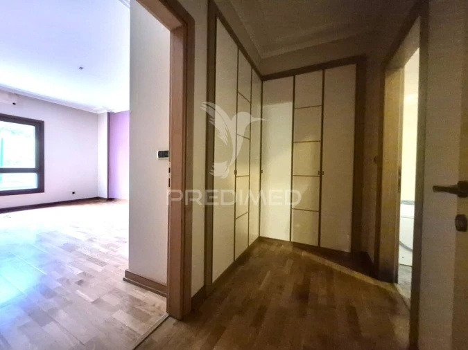 Apartamento T2 para Venda em Vila Franca de Xira Foto 16