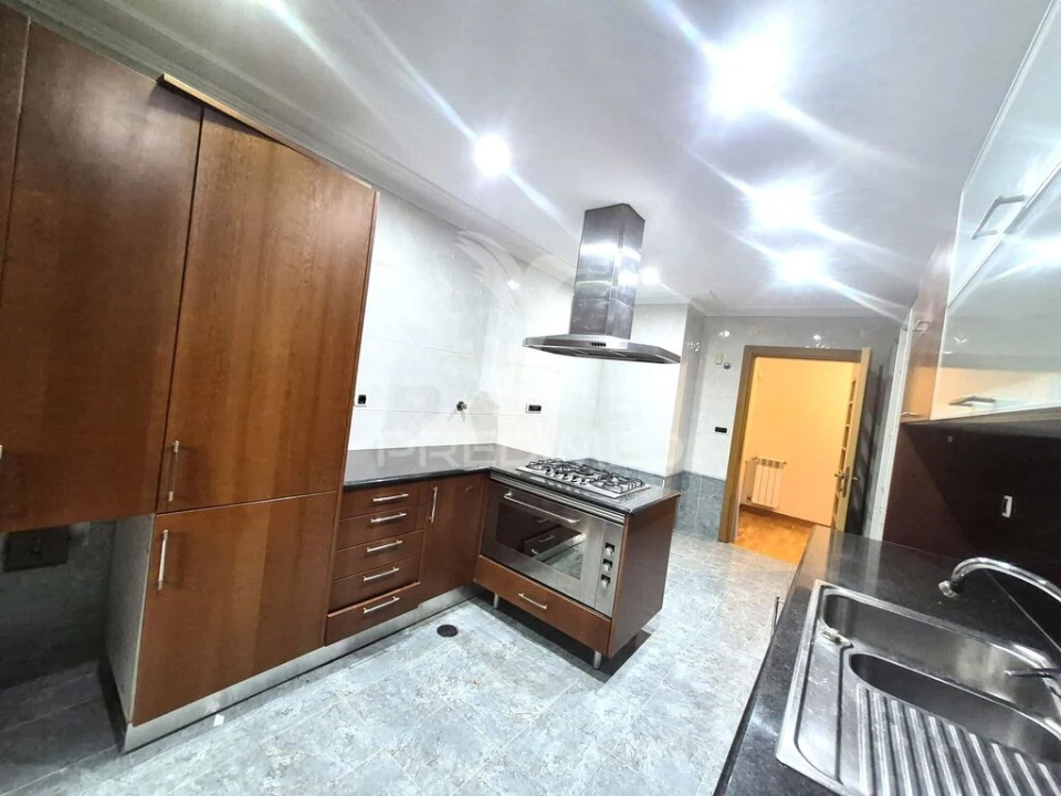 Apartamento T2 para Venda em Vila Franca de Xira Foto 8