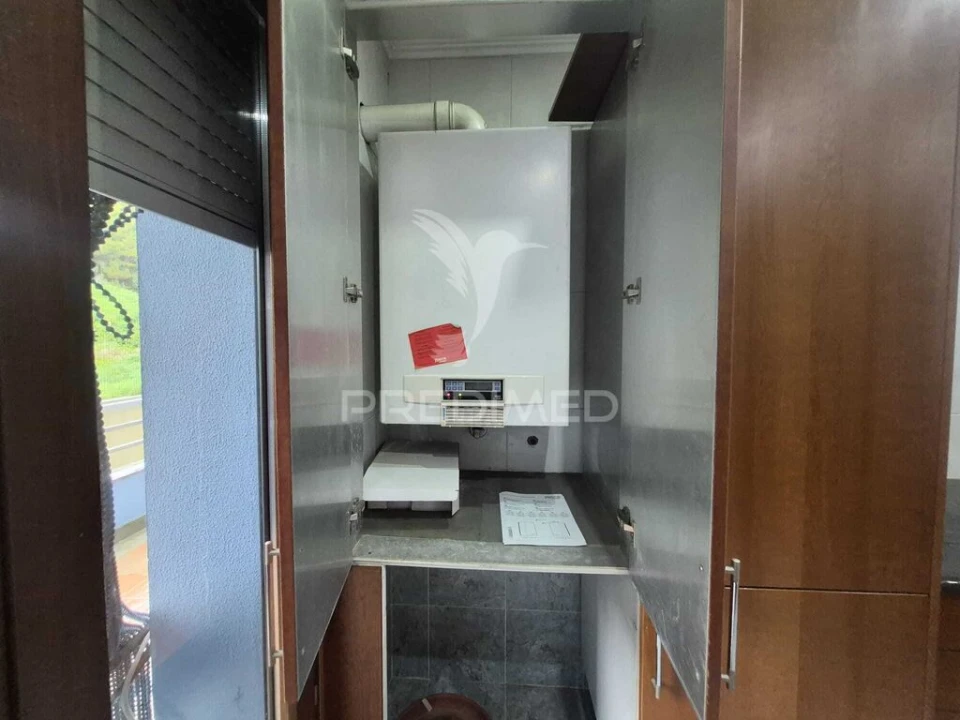 Apartamento T2 para Venda em Vila Franca de Xira Foto 4