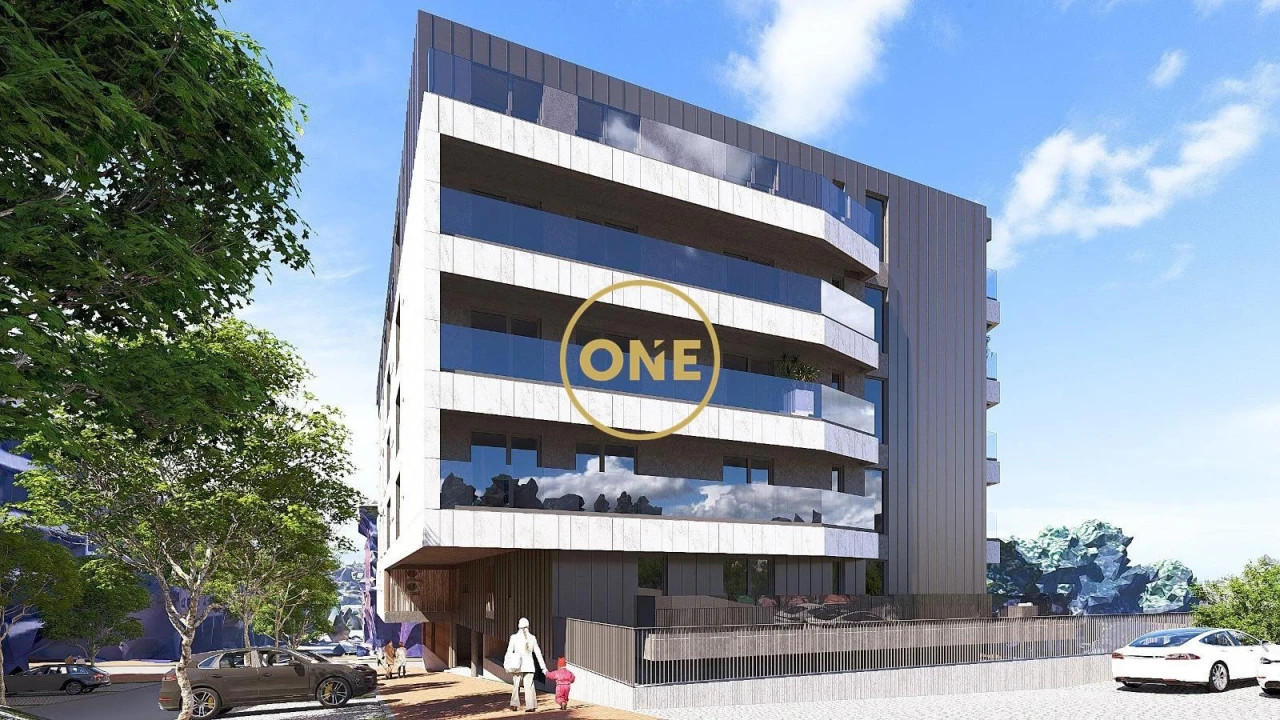Apartamento T4 para Venda em Santo Antonio dos Olivais Foto 5