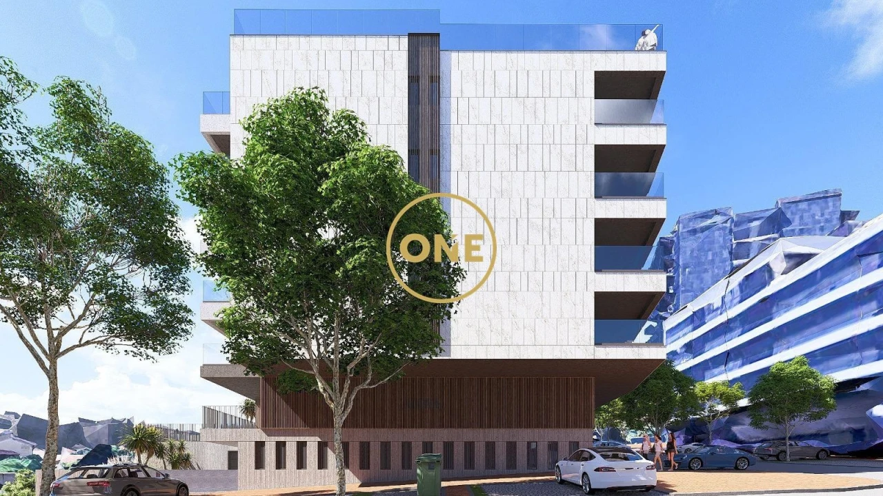 Apartamento T4 para Venda em Santo Antonio dos Olivais Foto 6