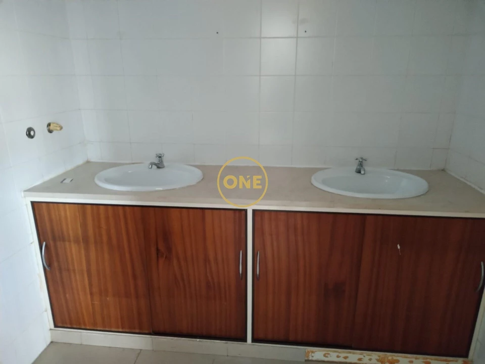 Loja para Venda em São Domingos de Rana Foto 22