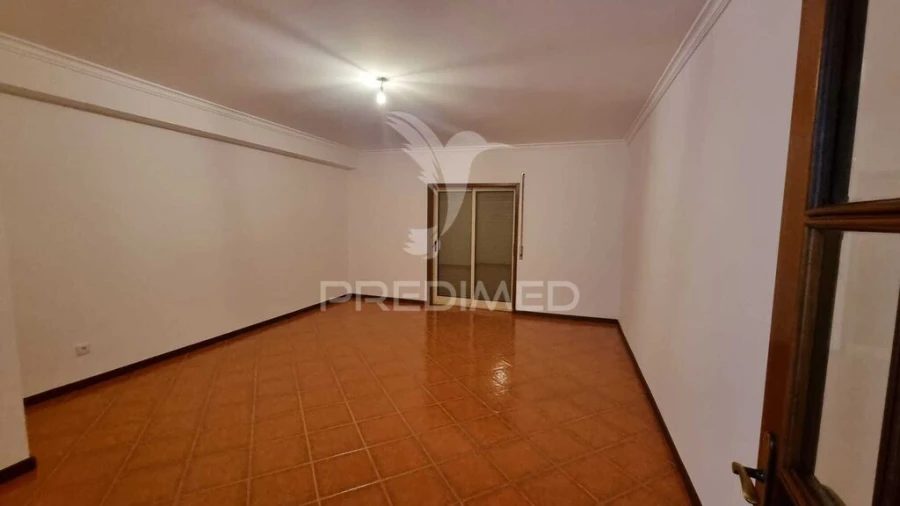 Apartamento T3 para Venda em Ancede e Ribadouro Foto 2