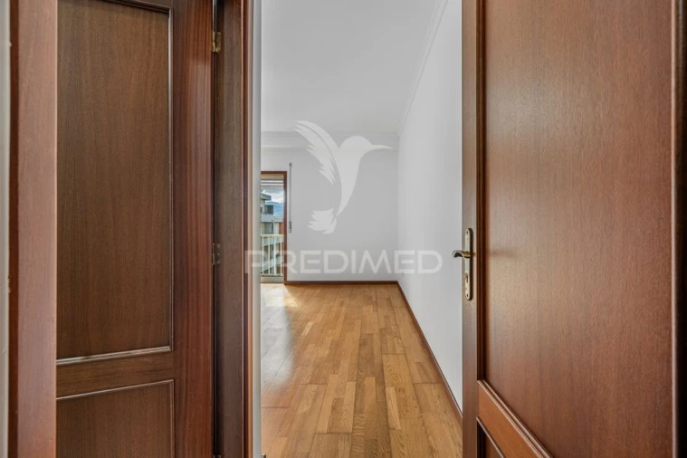 Apartamento T3 para Venda em Ancede e Ribadouro Foto 16