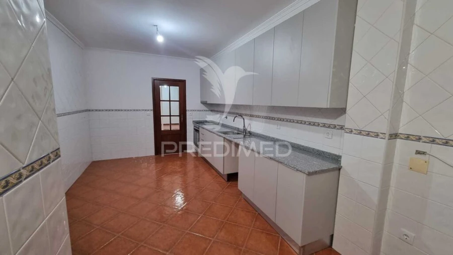 Apartamento T3 para Venda em Ancede e Ribadouro
