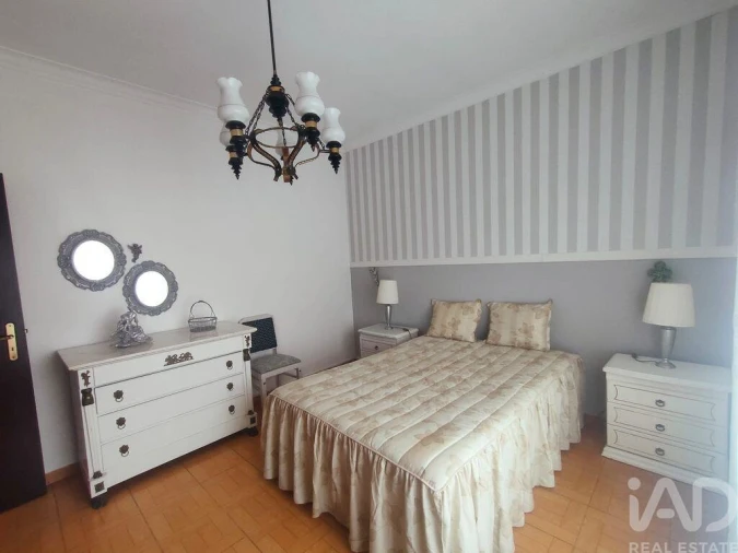 Moradia T5 para Venda em Painho e Figueiros Foto 10