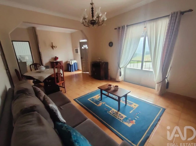 Moradia T5 para Venda em Painho e Figueiros Foto 6