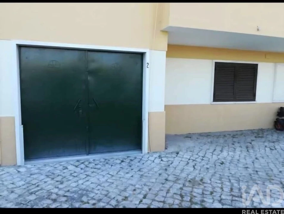 Garagem para Venda em União das Freguesias de Setúbal Foto 3