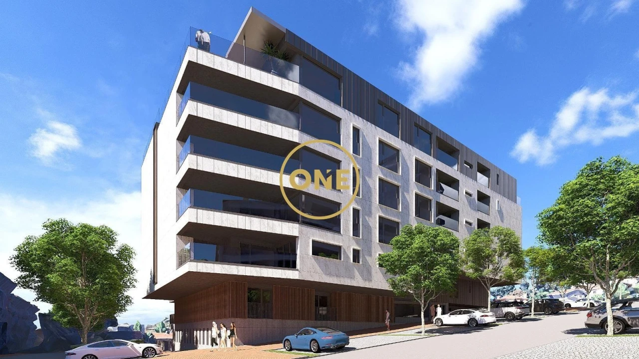 Apartamento T4 para Venda em Santo Antonio dos Olivais Foto 3
