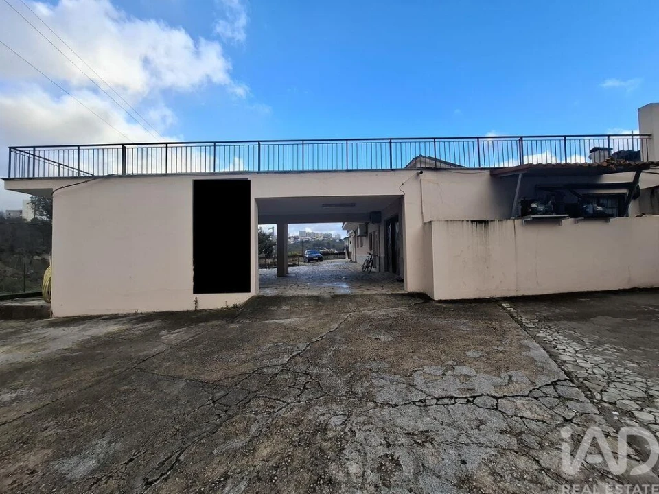 Loja para Venda em Pena, Quintã e Vila Cova Foto 29