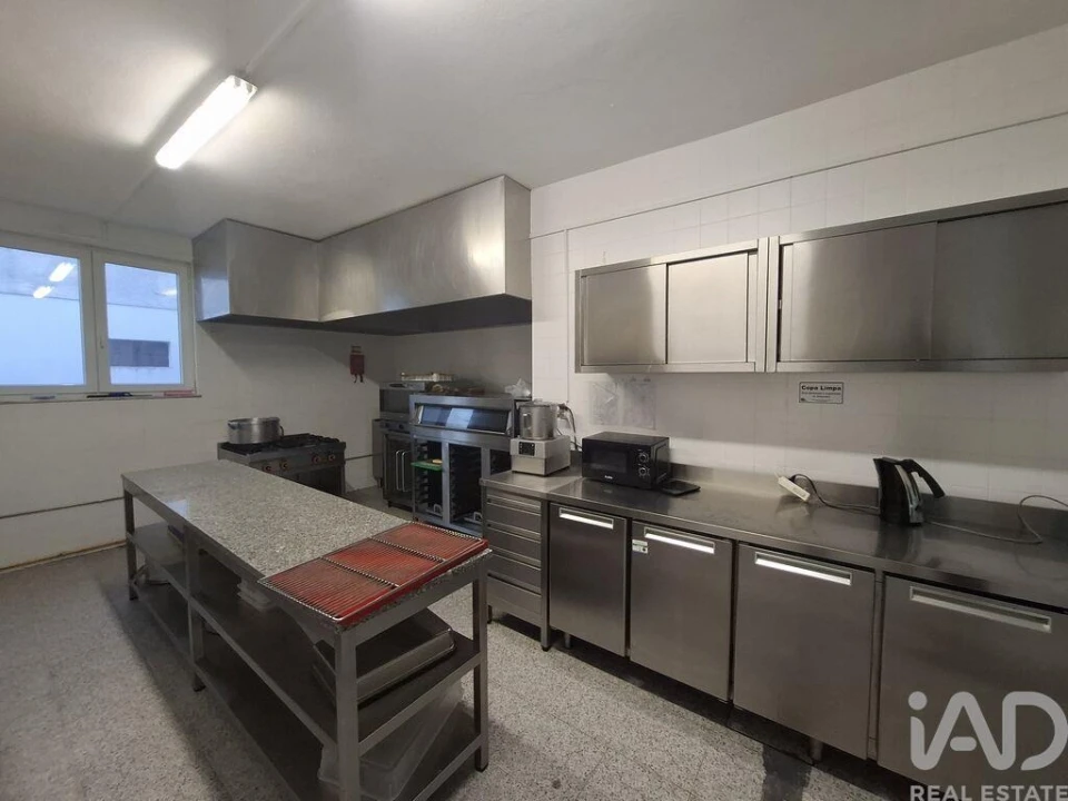 Loja para Venda em Pena, Quintã e Vila Cova Foto 3