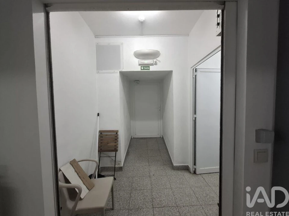 Loja para Venda em Pena, Quintã e Vila Cova Foto 6