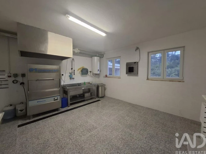 Loja para Venda em Pena, Quintã e Vila Cova Foto 18