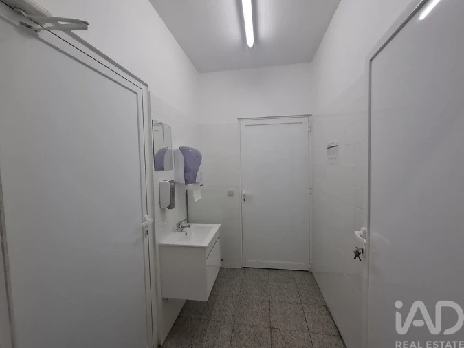 Loja para Venda em Pena, Quintã e Vila Cova Foto 10