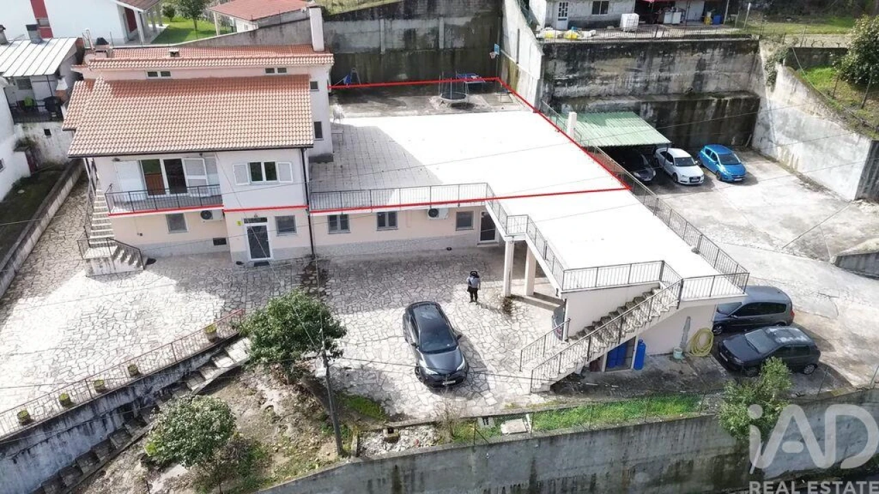 Loja para Venda em Pena, Quintã e Vila Cova Foto 28