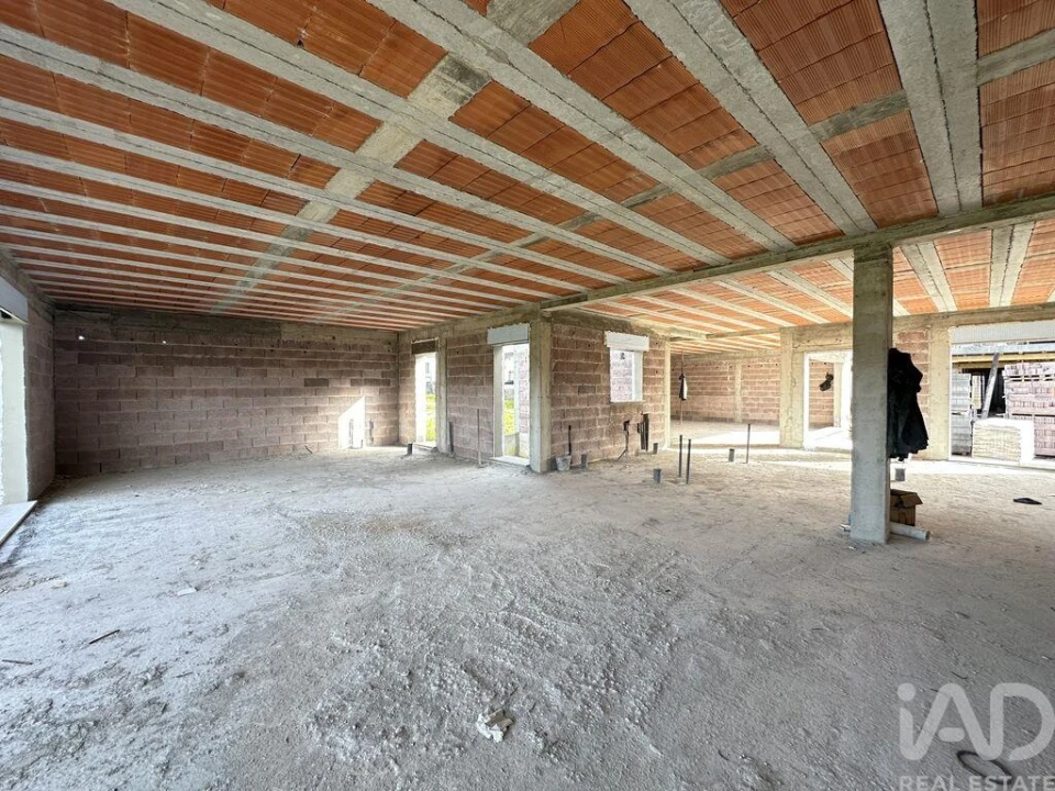 Moradia T3 para Venda em Perelhal Foto 15