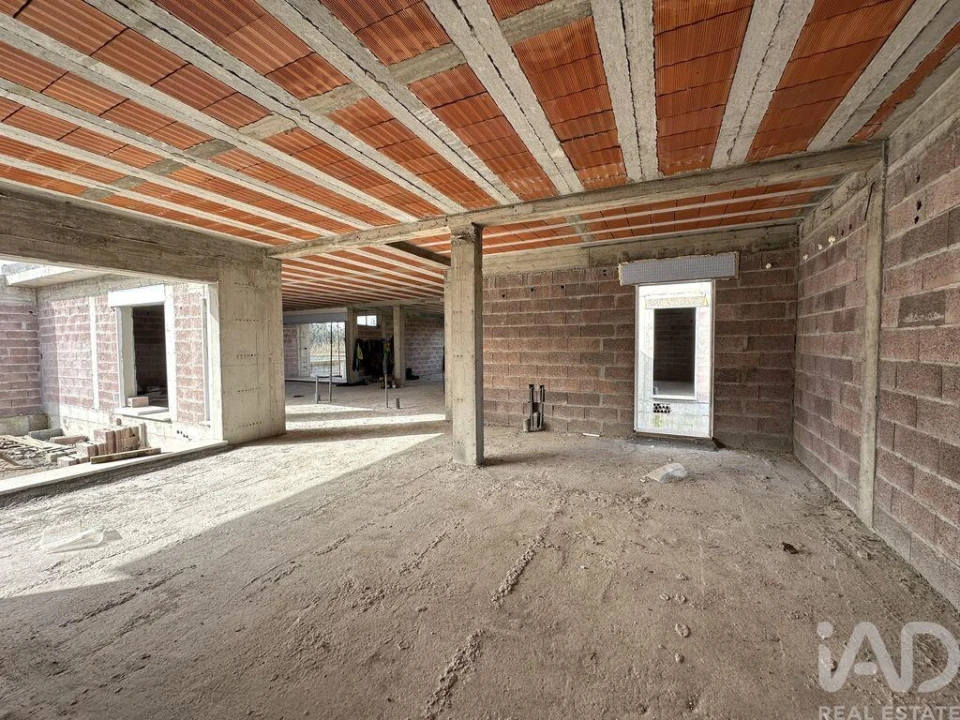 Moradia T3 para Venda em Perelhal Foto 6