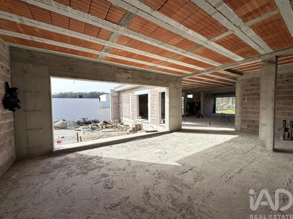 Moradia T3 para Venda em Perelhal Foto 4