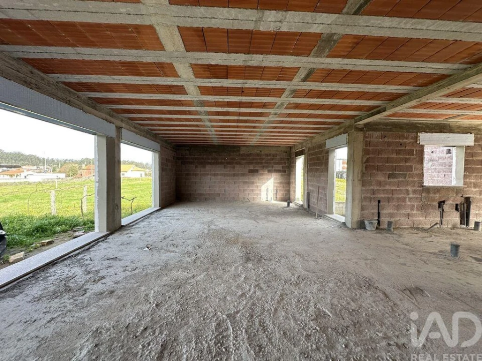 Moradia T3 para Venda em Perelhal Foto 13