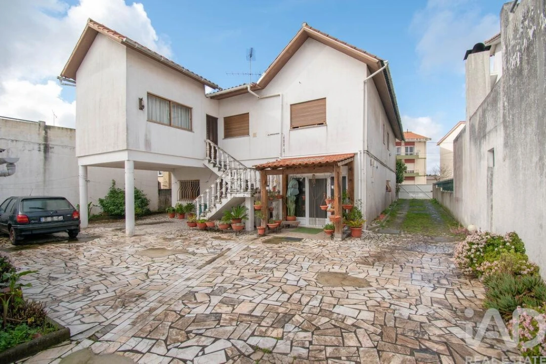 Moradia T3 para Venda em Marinha Grande Foto 34