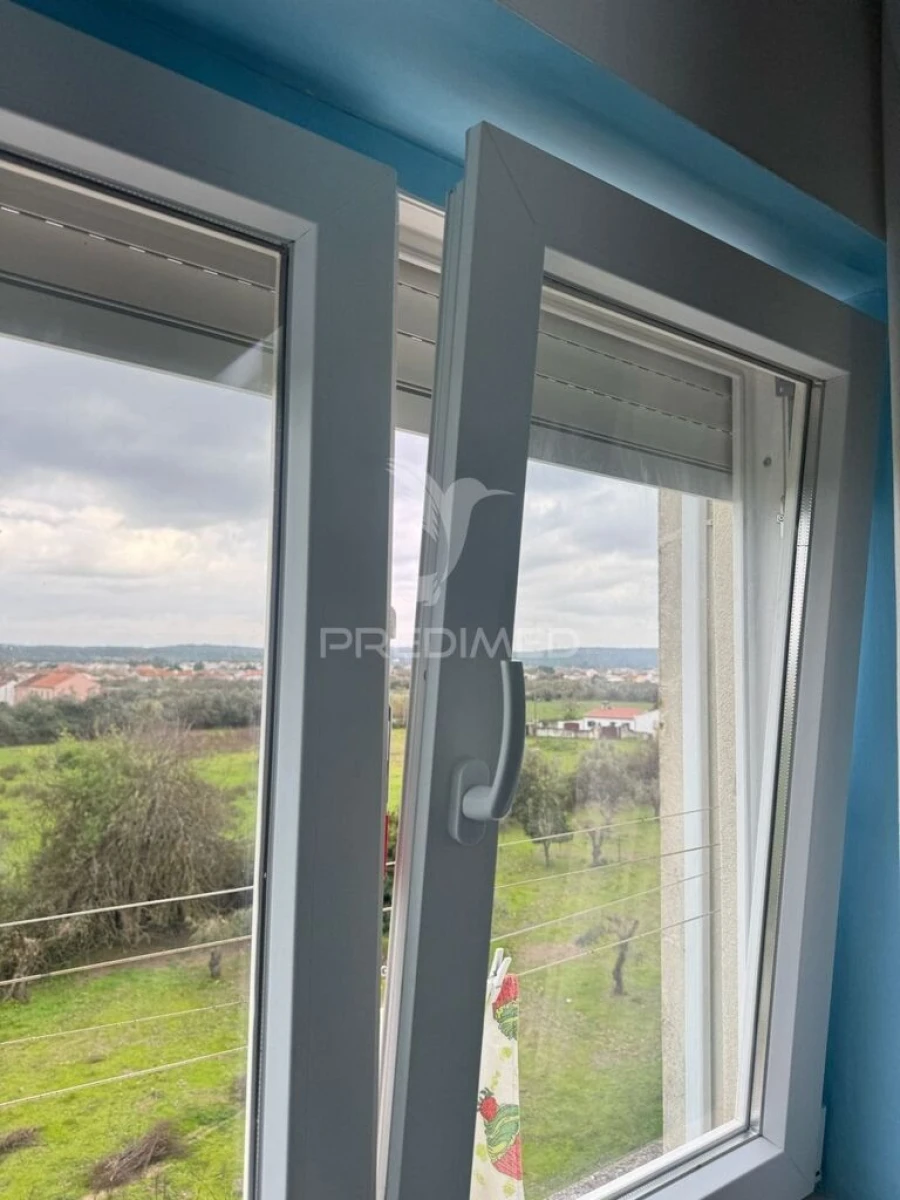 Apartamento T3 para Venda em São Miguel do Rio Torto e Rossio Ao Sul do Tejo Foto 6