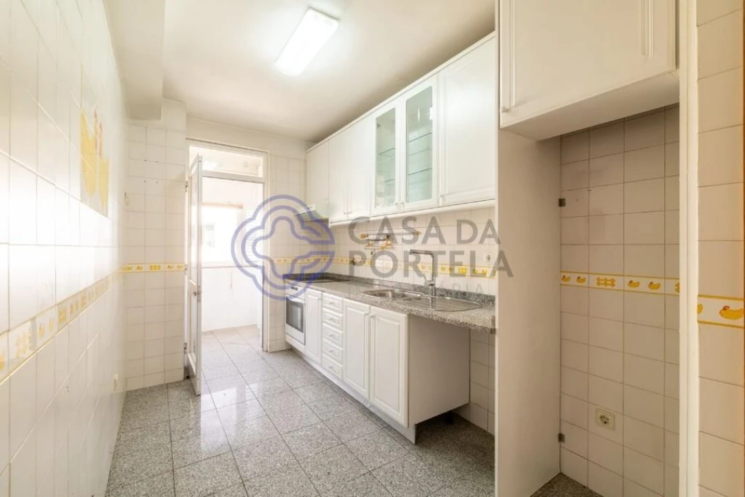 Apartamento T2 para Venda em Cidade da Maia Foto 12