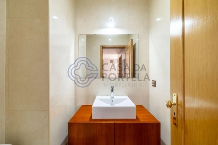 Apartamento T2 para Venda em Cidade da Maia Foto 10