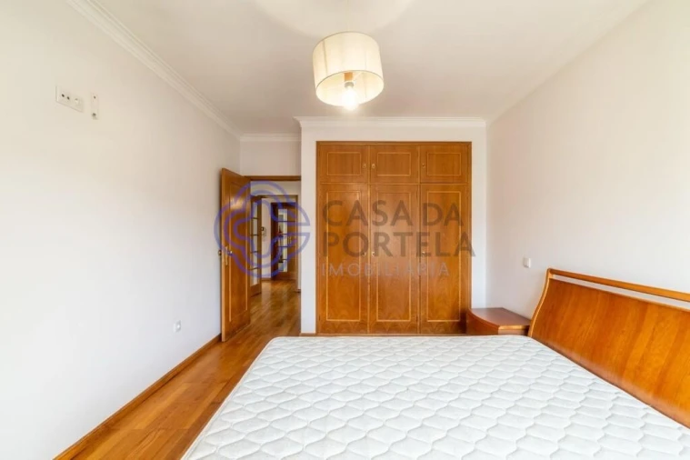 Apartamento T2 para Venda em Cidade da Maia Foto 18