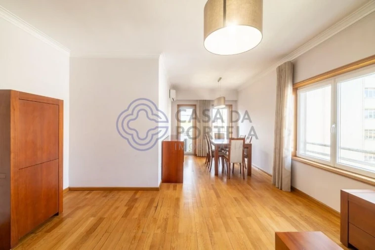 Apartamento T2 para Venda em Cidade da Maia Foto 4