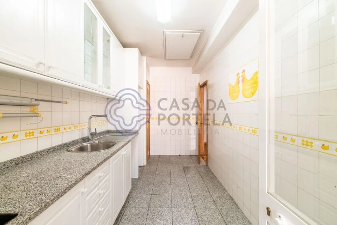 Apartamento T2 para Venda em Cidade da Maia Foto 13