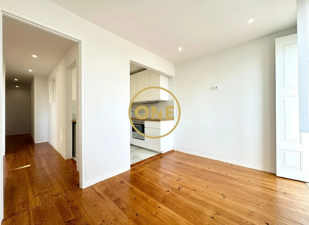 Apartamento T2 para Venda em Mafamude e Vilar do Paraíso Foto 7