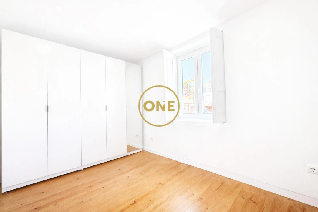 Apartamento T2 para Venda em Mafamude e Vilar do Paraíso Foto 9