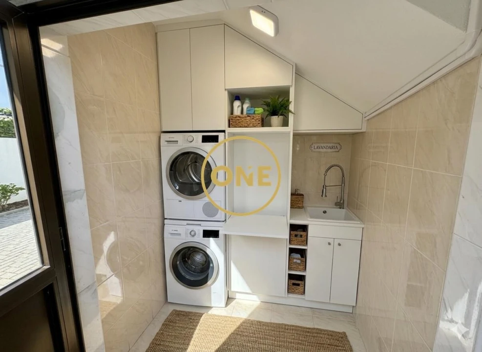 Apartamento T2 para Venda em Mafamude e Vilar do Paraíso Foto 11