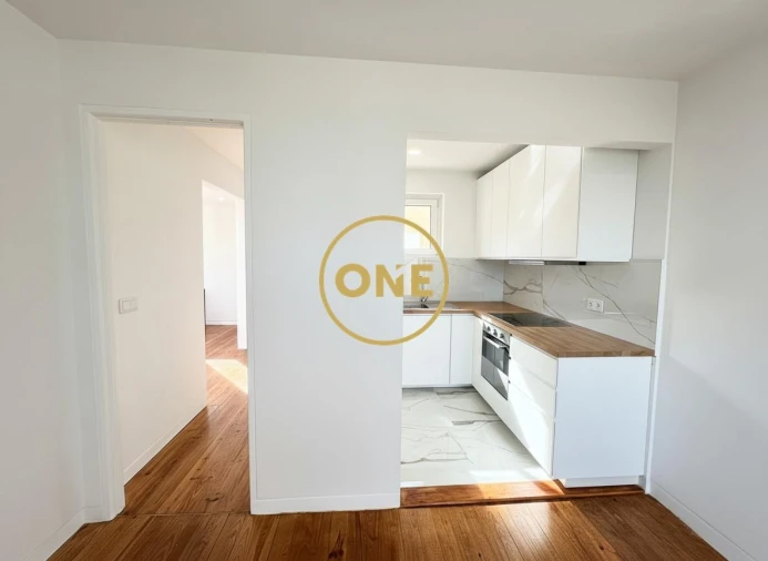 Apartamento T2 para Venda em Mafamude e Vilar do Paraíso Foto 4