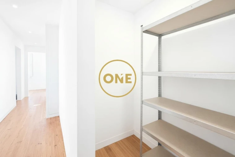 Apartamento T2 para Venda em Mafamude e Vilar do Paraíso Foto 8