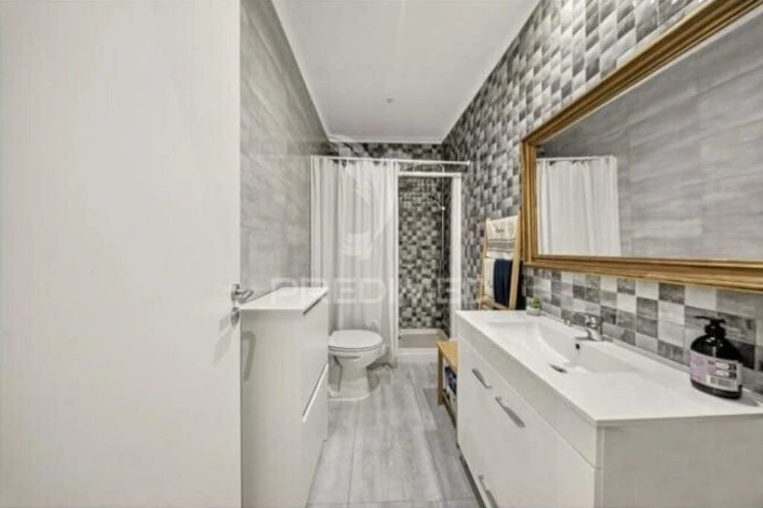 Apartamento T2 para Venda em Marvila Foto 8