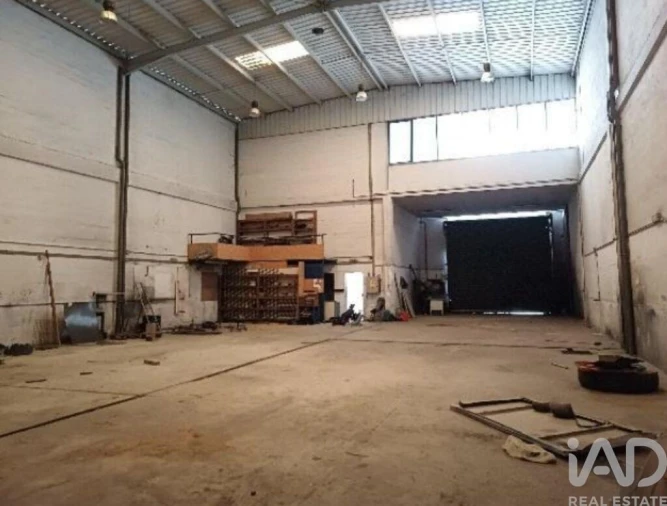 Armazém para Venda em Alverca do Ribatejo e Sobralinho Foto 11